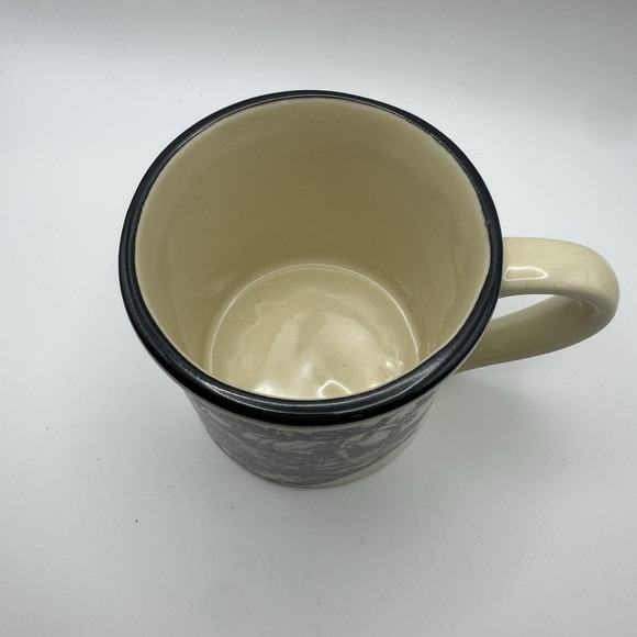 CC Filson Ohio Stoneware Mug NIB Bears Fly Fishing Scene - Picture 4 of 5